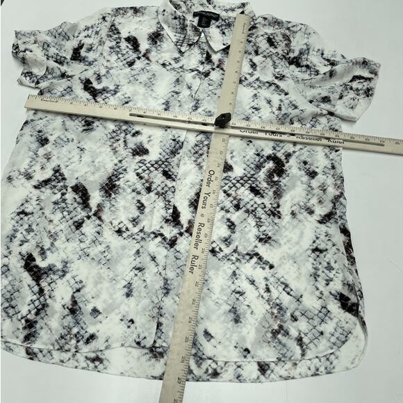 Cynthia Rowley Top Womens Large White Snake Print Button Up Blouse - Picture 5 of 7